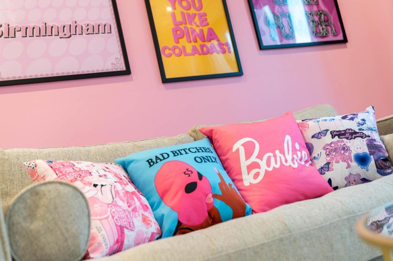 Maevela Apartments ☆ Pink Luxury Apartment With Balcony - Birmingham City Centre - 5 Min Walk From Bullring, Cube, Mailbox, New Street Station - Free Netflix & Wifi المظهر الخارجي الصورة
